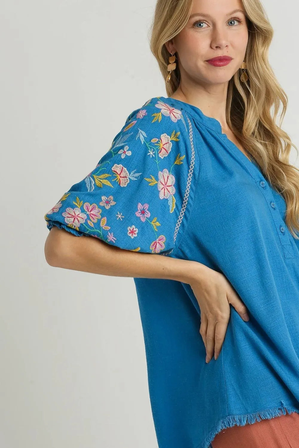 Oceanview Breeze Linen Embroidery Blouse