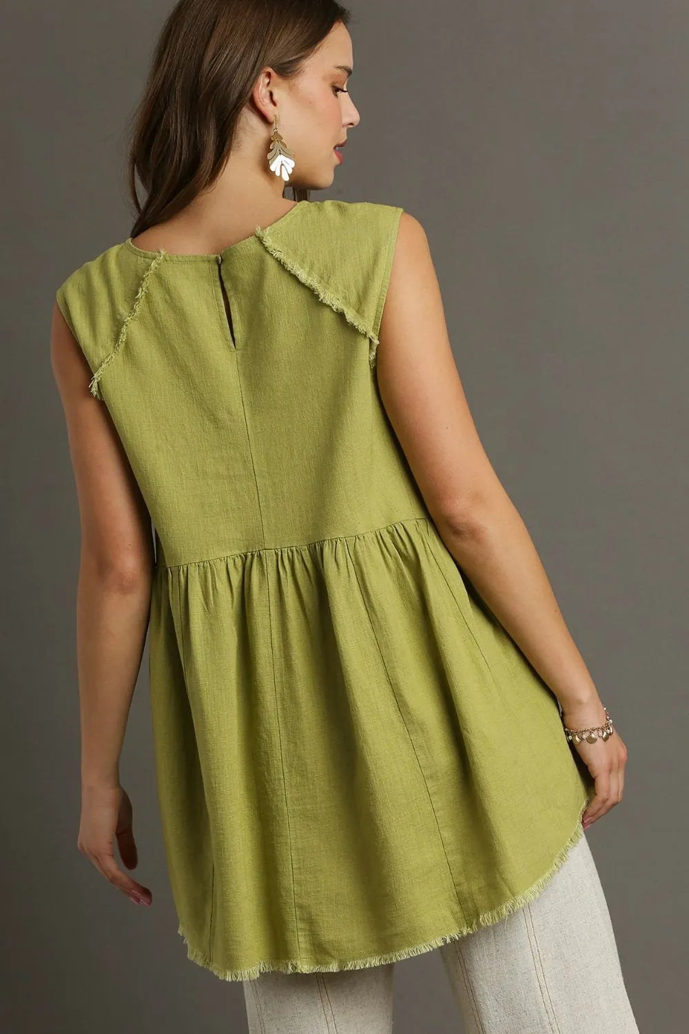 Aspen Adventure Raw Hem Linen Top